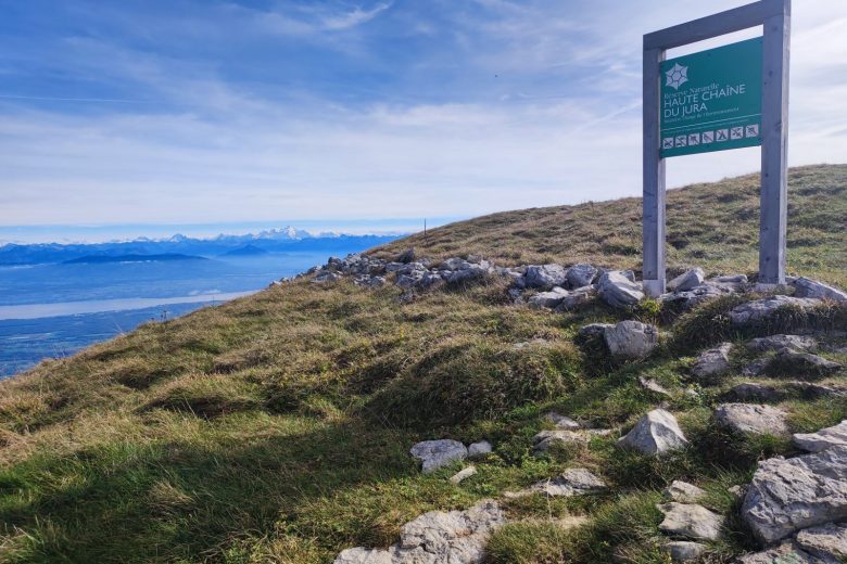 Randonnée itinérante : sur le toit des montagnes du Jura_Mijoux